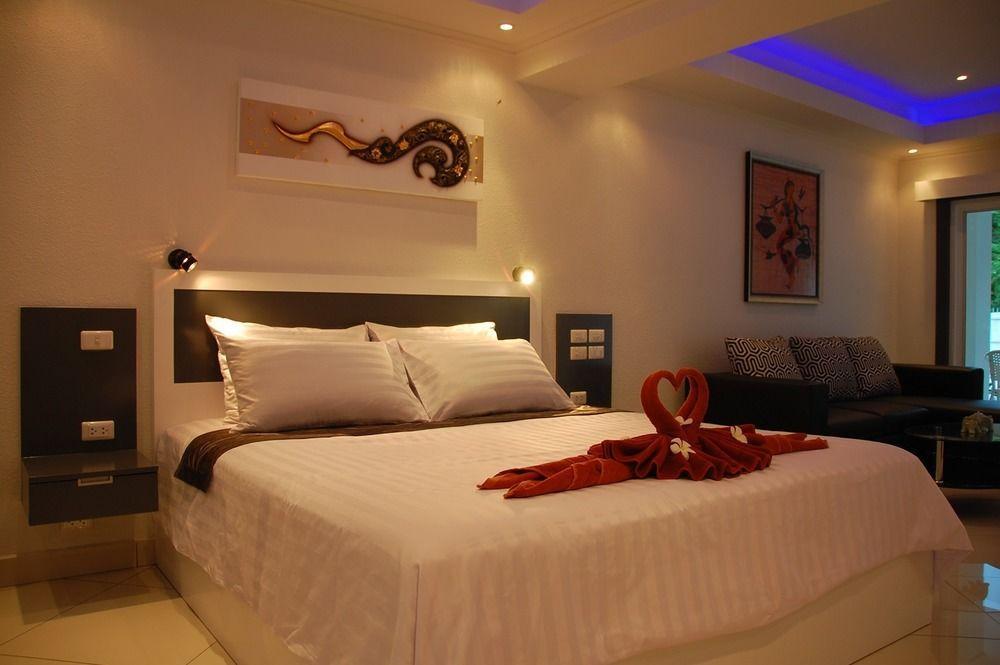 Sirikarn Residence & Luxury Apartments Pattaya Bagian luar foto