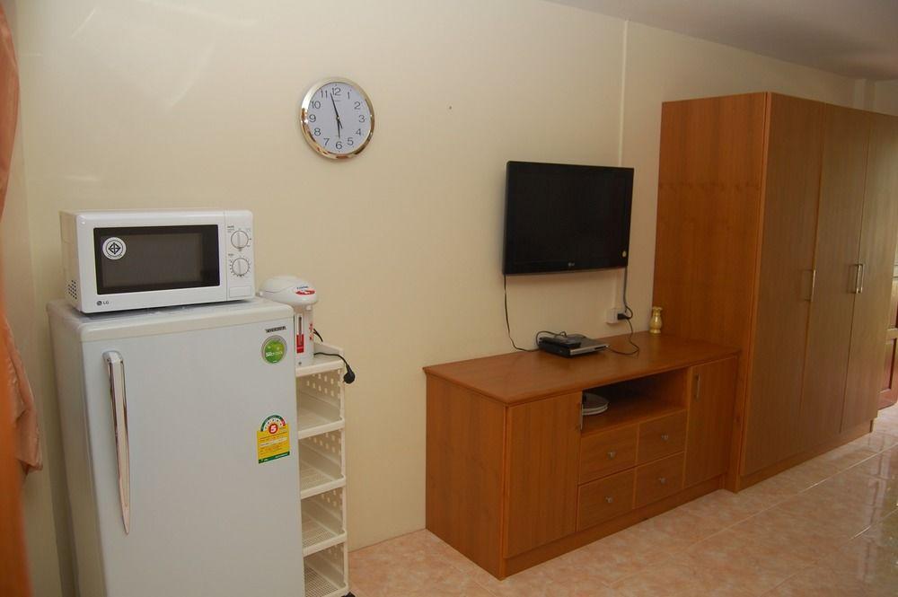 Sirikarn Residence & Luxury Apartments Pattaya Bagian luar foto