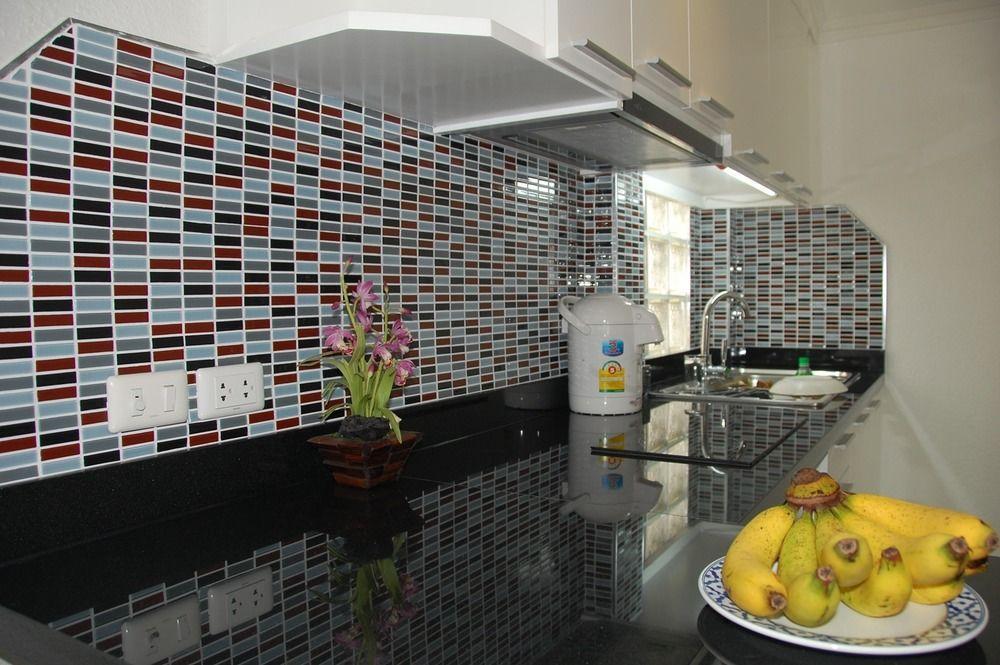 Sirikarn Residence & Luxury Apartments Pattaya Bagian luar foto