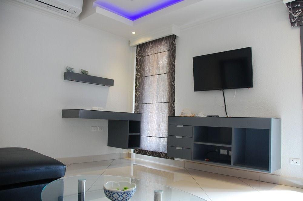 Sirikarn Residence & Luxury Apartments Pattaya Bagian luar foto