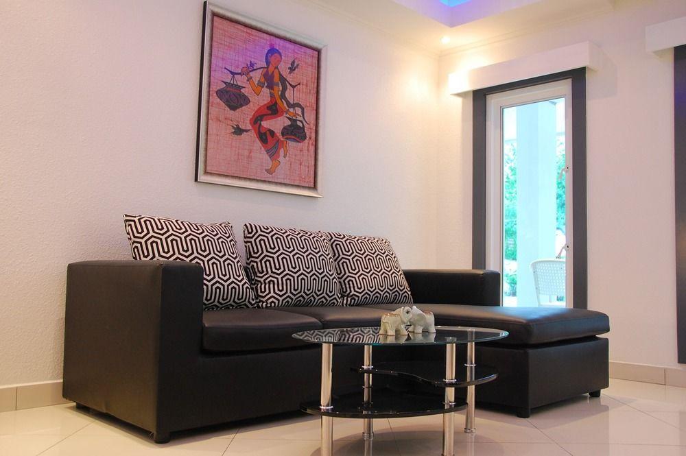 Sirikarn Residence & Luxury Apartments Pattaya Bagian luar foto