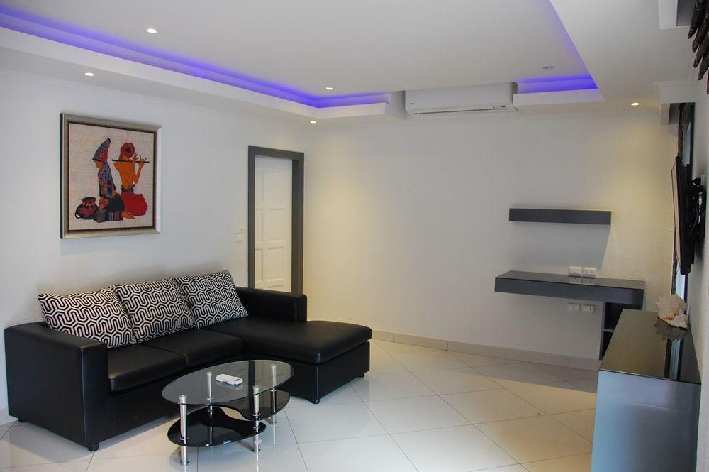 Sirikarn Residence & Luxury Apartments Pattaya Bagian luar foto